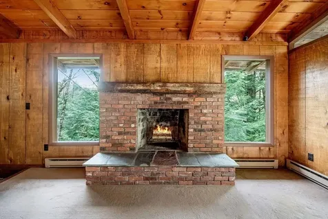 23 Cornell Way Wilmington VT 05363
