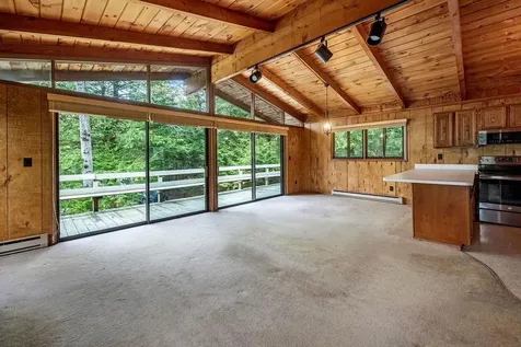 23 Cornell Way Wilmington VT 05363