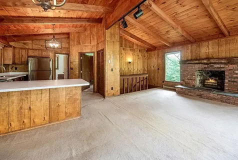 23 Cornell Way Wilmington VT 05363