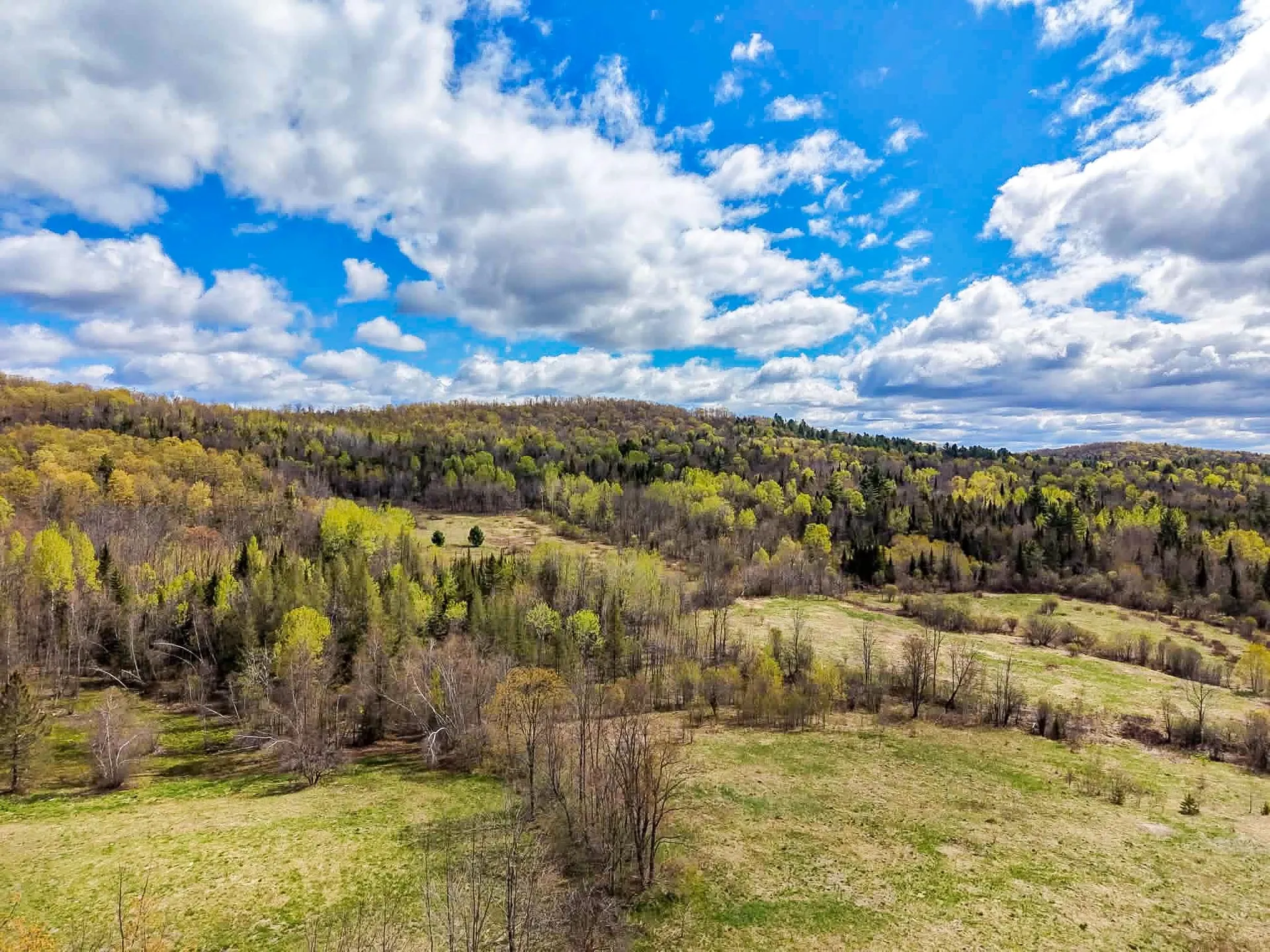 - Hinman Settler Road Derby VT 05829