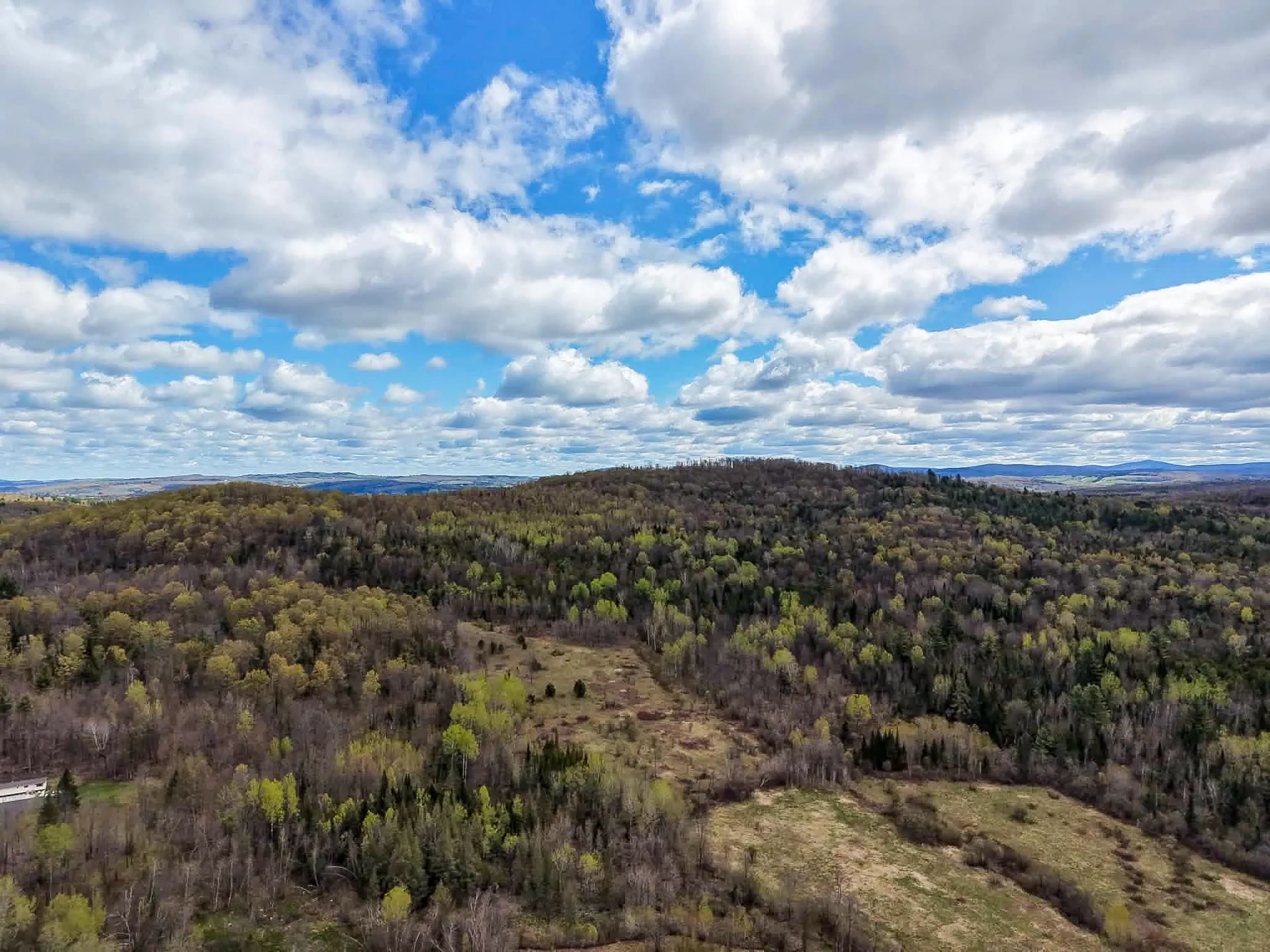 - Hinman Settler Road Derby VT 05829