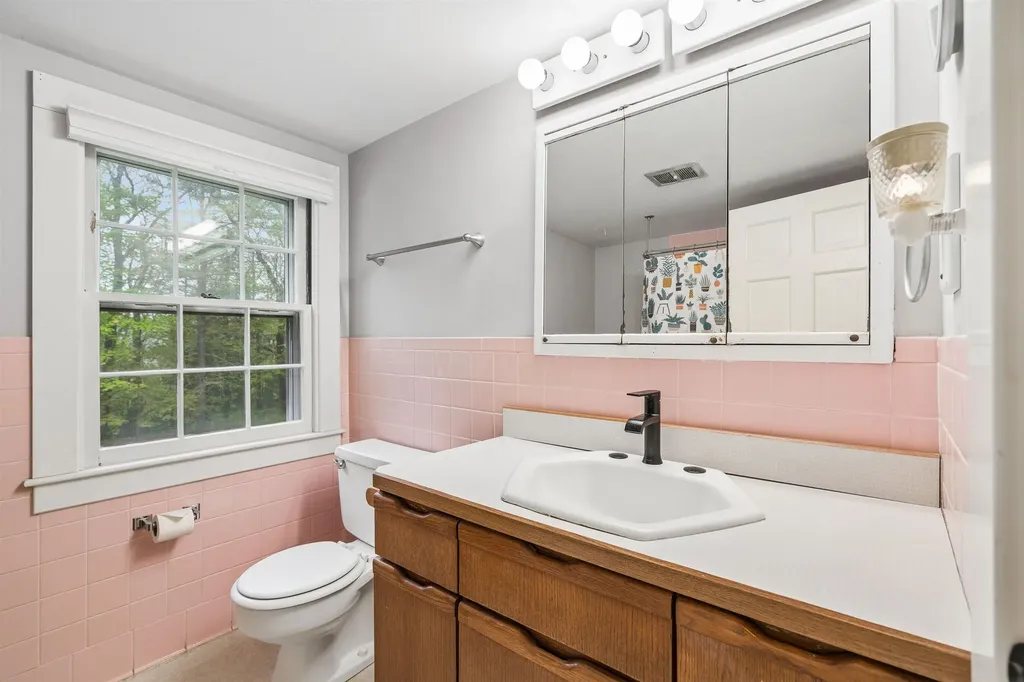 21 Dell Road Springfield VT 05156