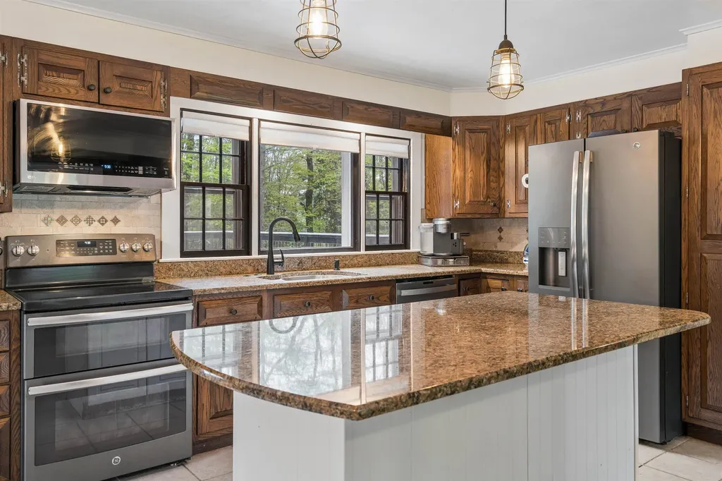 21 Dell Road Springfield VT 05156