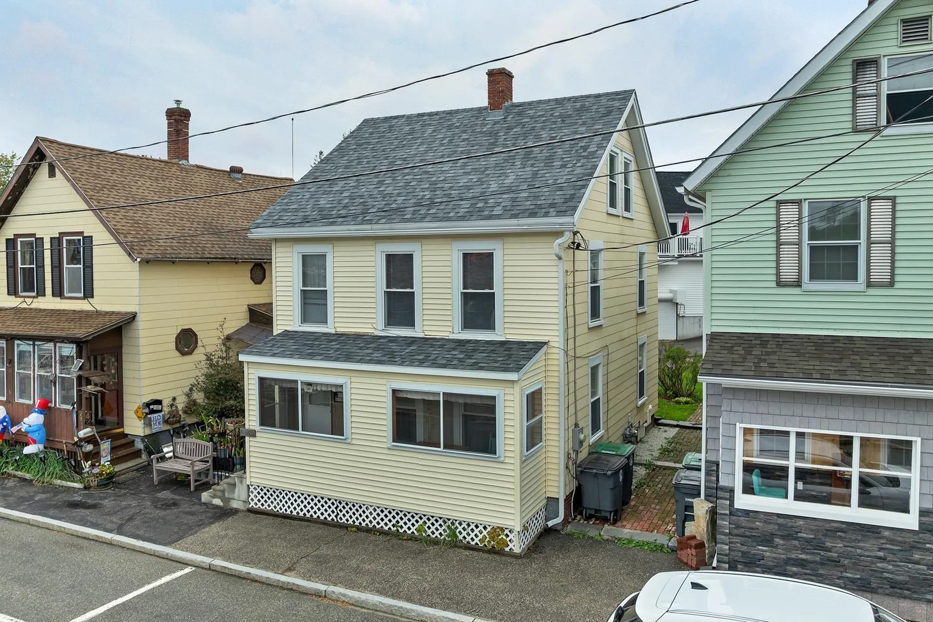 6 Central Street Pembroke NH 03275
