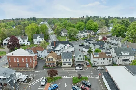 6 Central Street Pembroke NH 03275