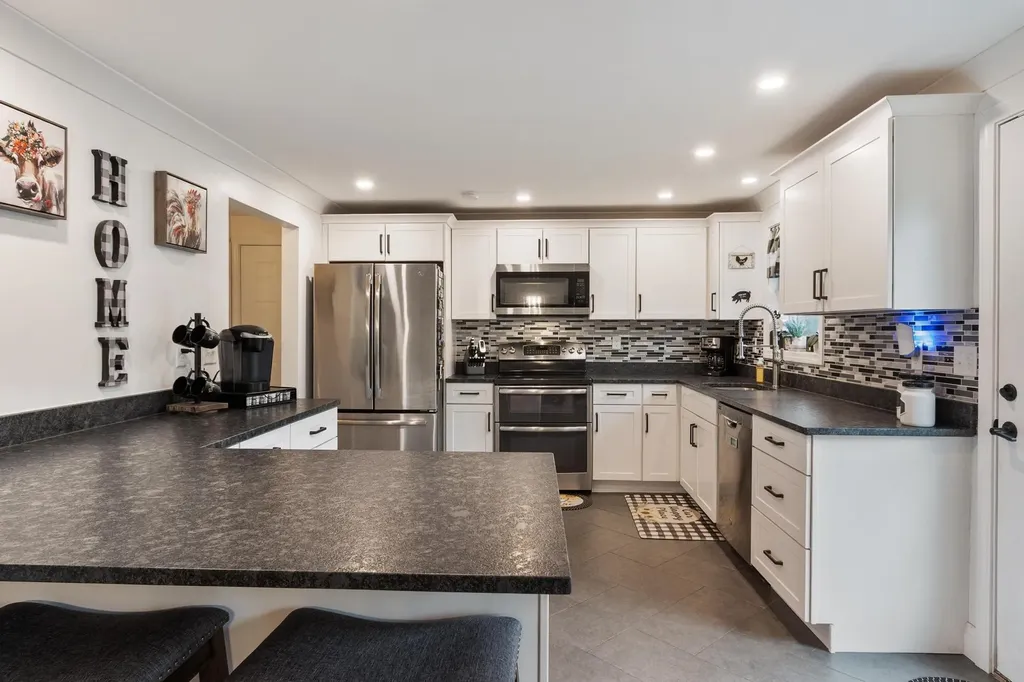 37 Todd Hill Road Rindge NH 03461