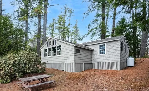 26 Pine Rock Road Hillsborough NH 03244