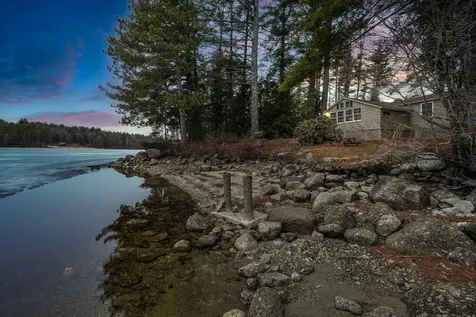 26 Pine Rock Road Hillsborough NH 03244