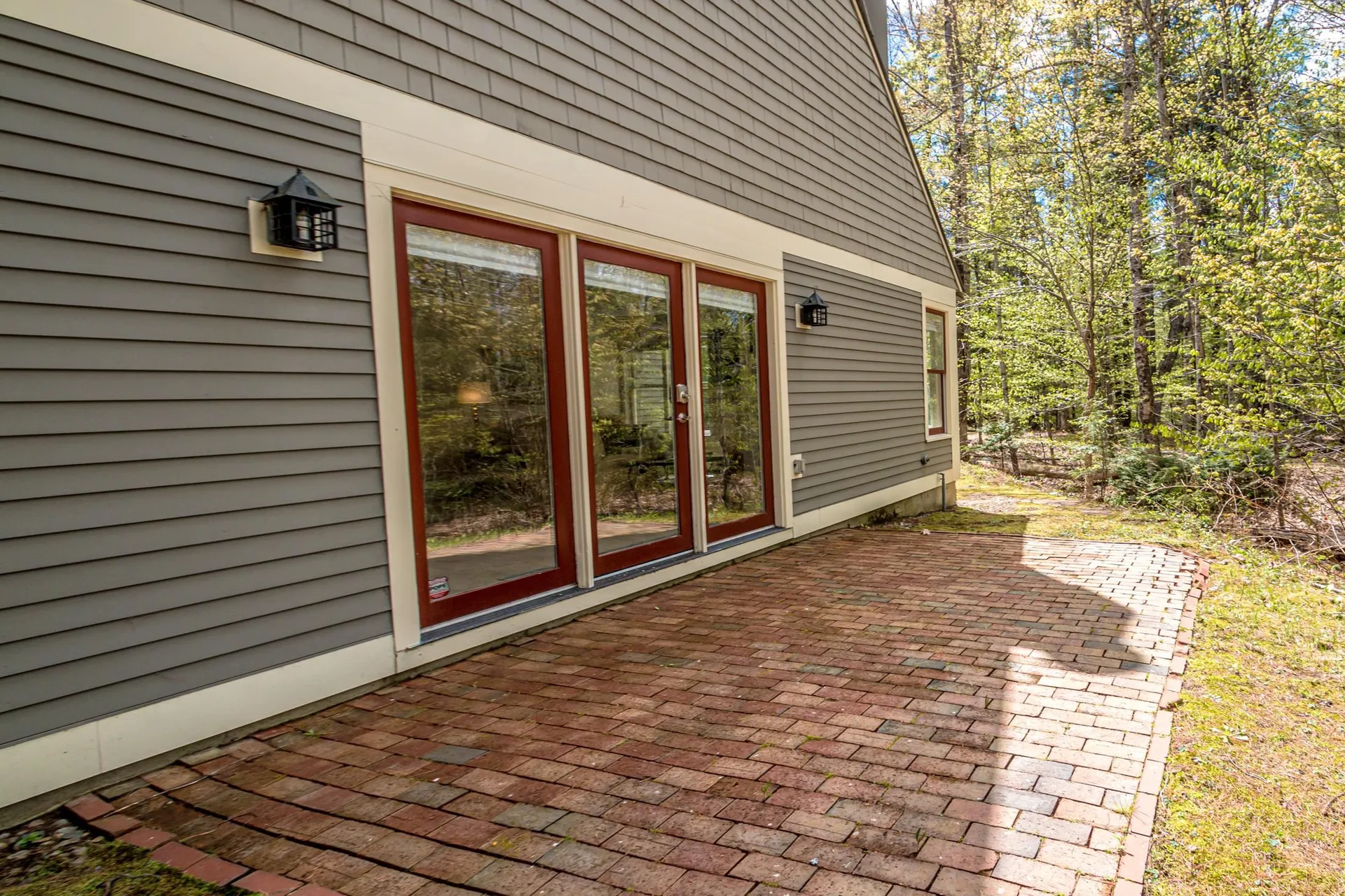 124 Old Bartlett Road Conway NH 03860