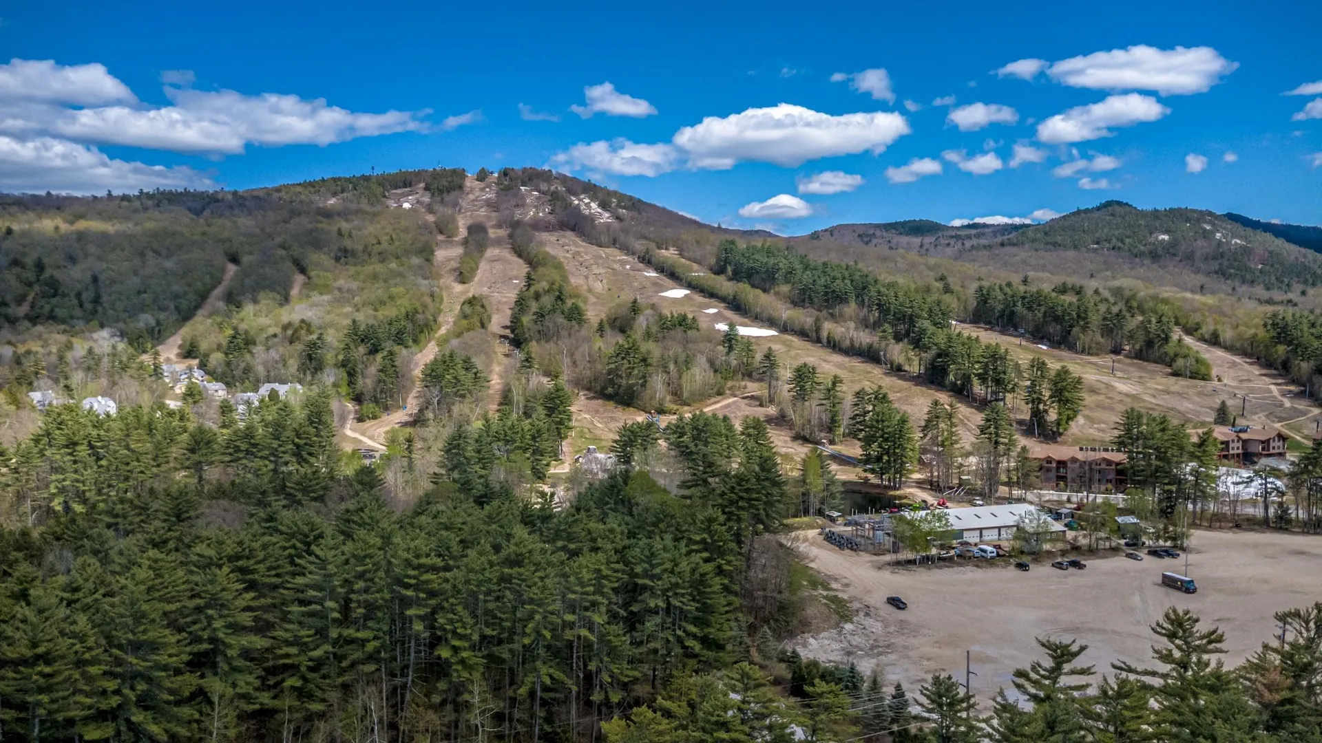 124 Old Bartlett Road Conway NH 03860