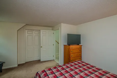 124 Old Bartlett Road Conway NH 03860