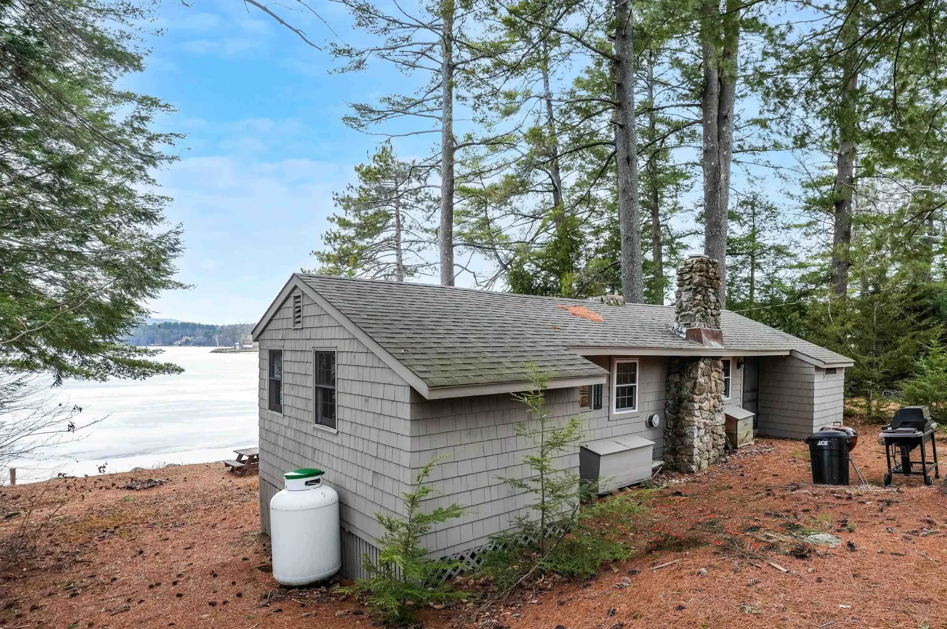 26 Pine Rock Road Hillsborough NH 03244