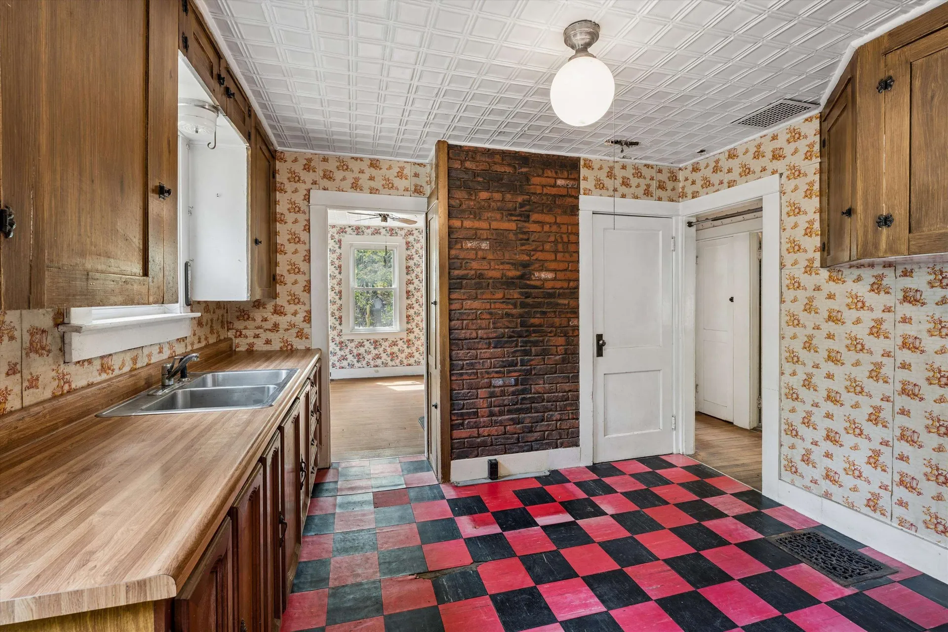 52 Base Hill Road Keene NH 03431