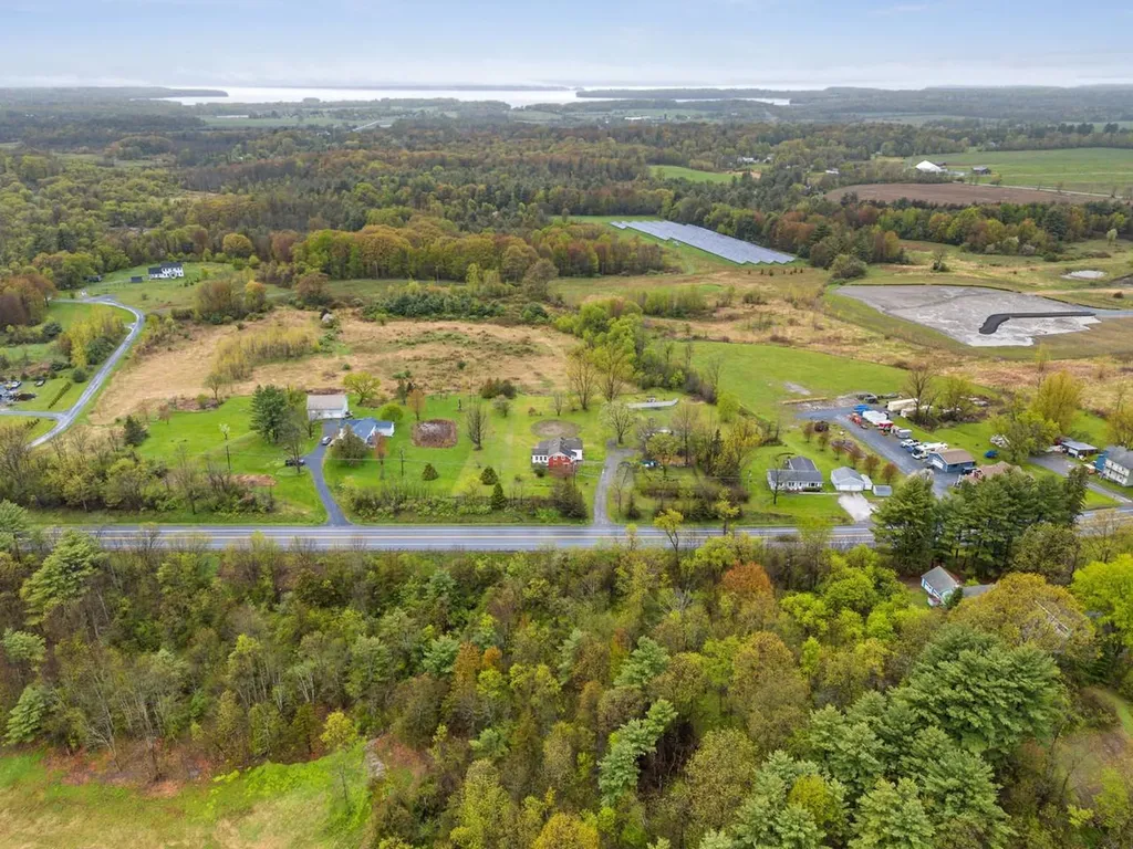 6437 Us Route 7 Ferrisburgh VT 05473