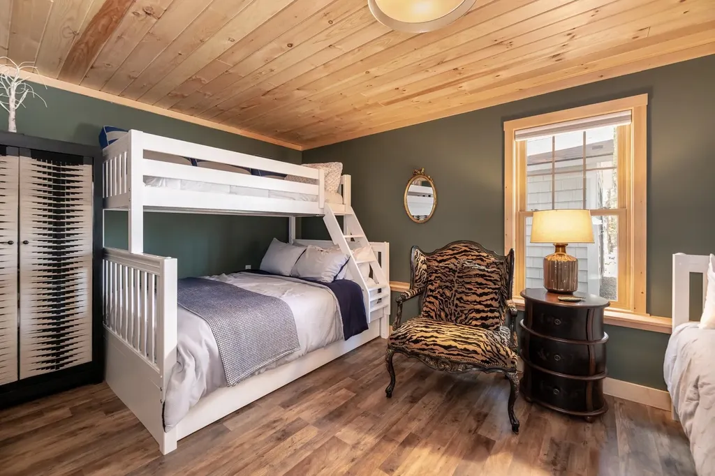 25 Clay Point Road Alton NH 03809