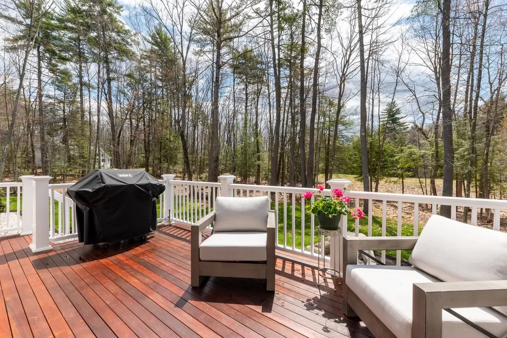 25 Clay Point Road Alton NH 03809