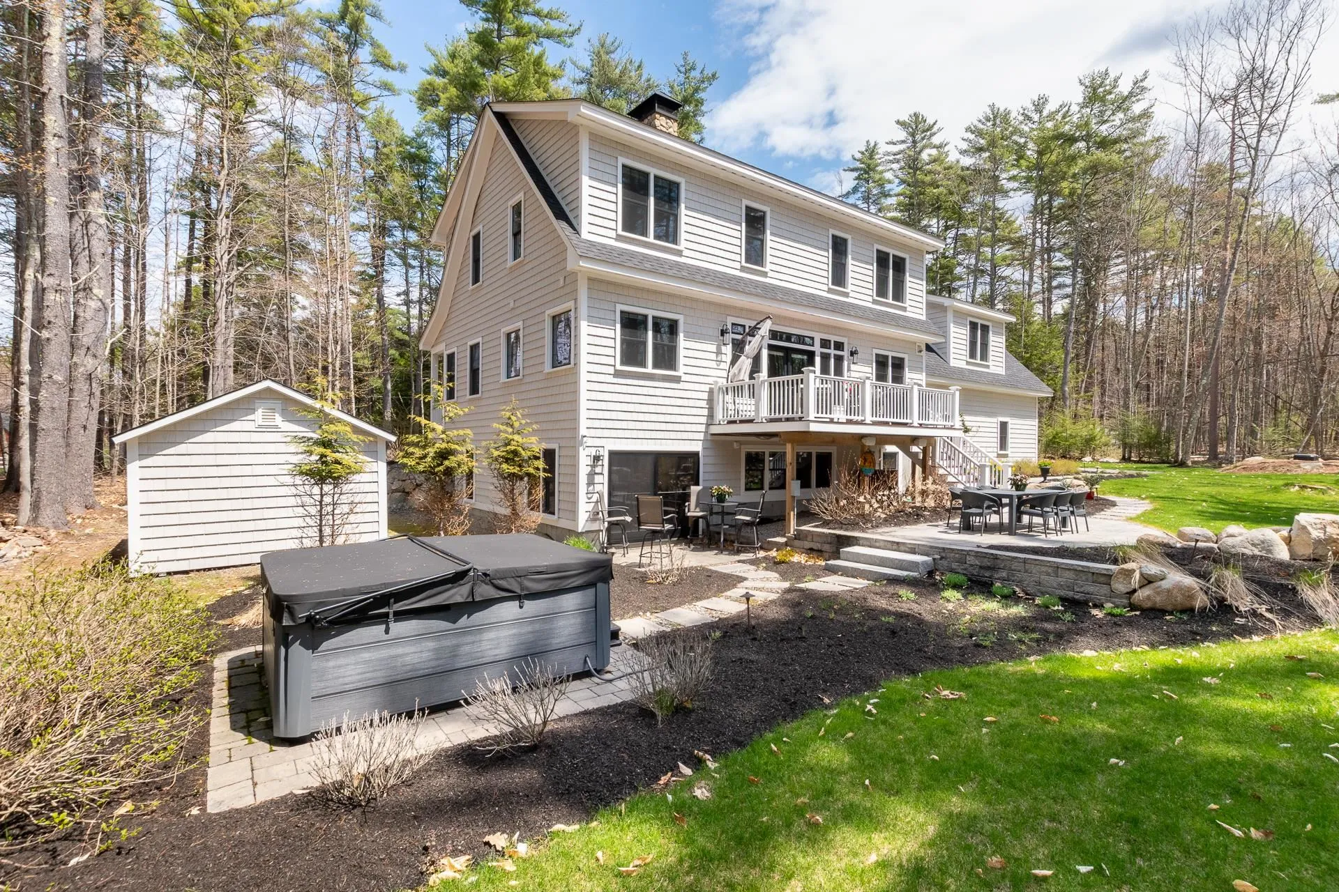 25 Clay Point Road Alton NH 03809