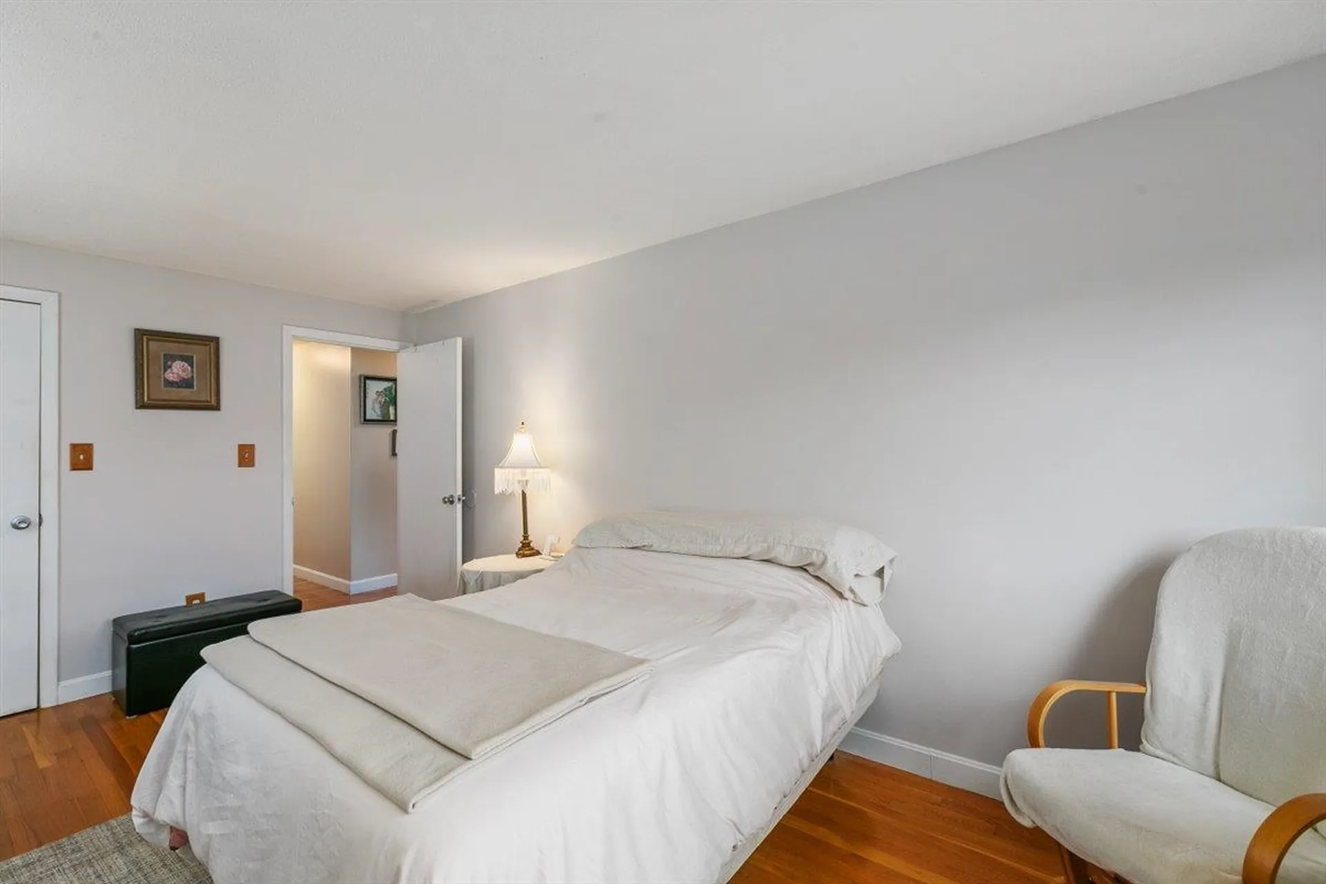 8 Lancelot Court Salem NH 03079