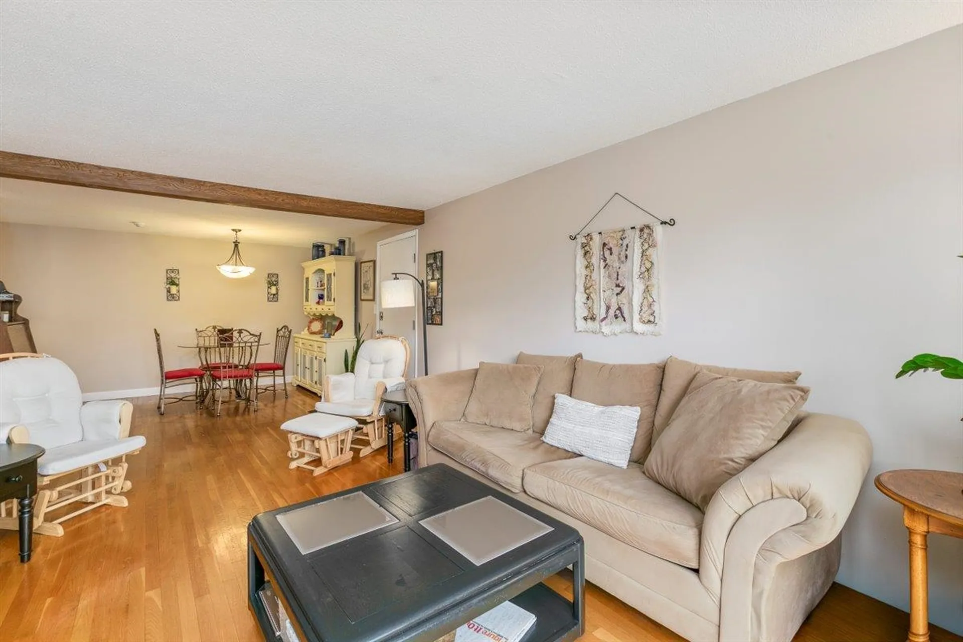 8 Lancelot Court Salem NH 03079