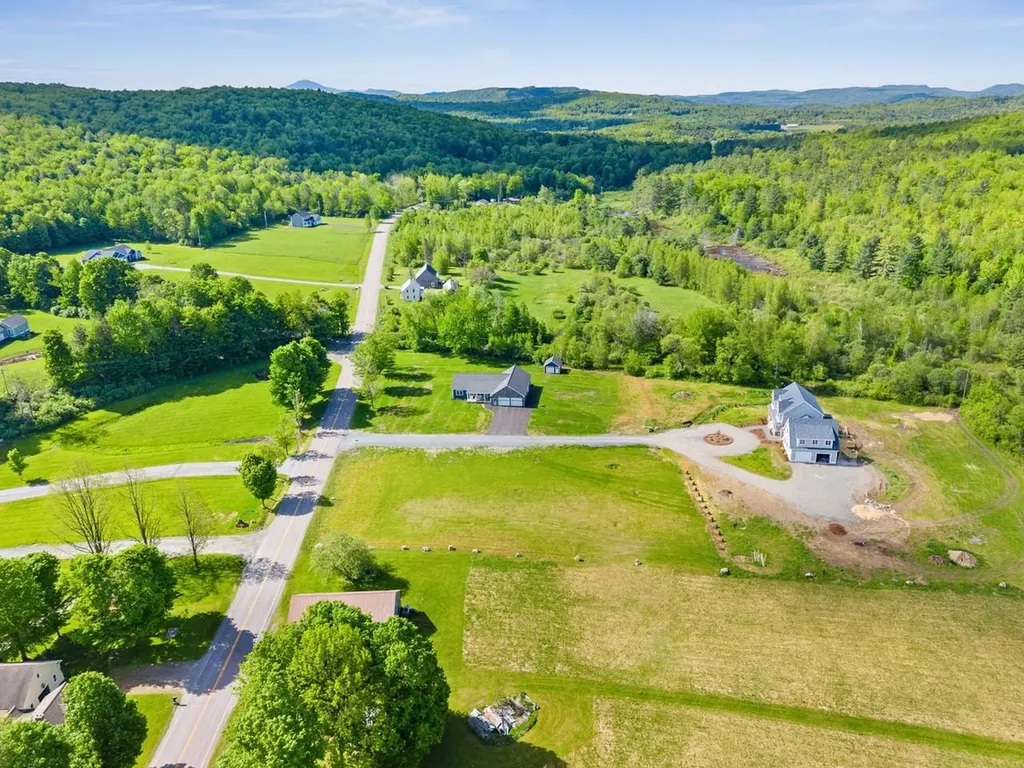 26 Cory's Lane Jericho VT 05465