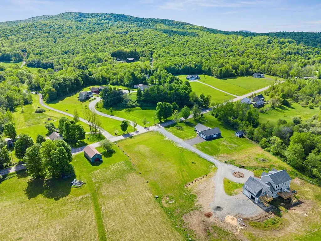 26 Cory's Lane Jericho VT 05465