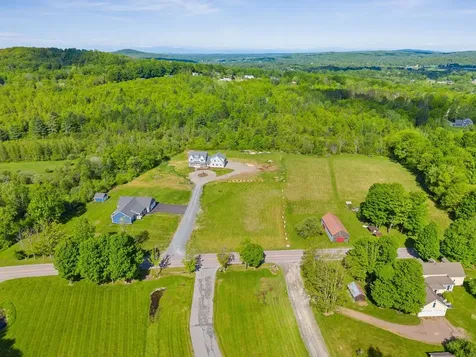 26 Cory's Lane Jericho VT 05465