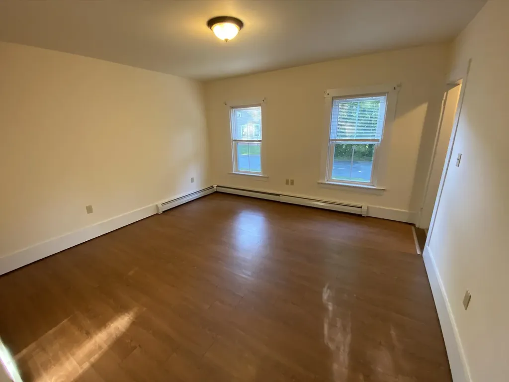 35 Winchester Court Keene NH 03431