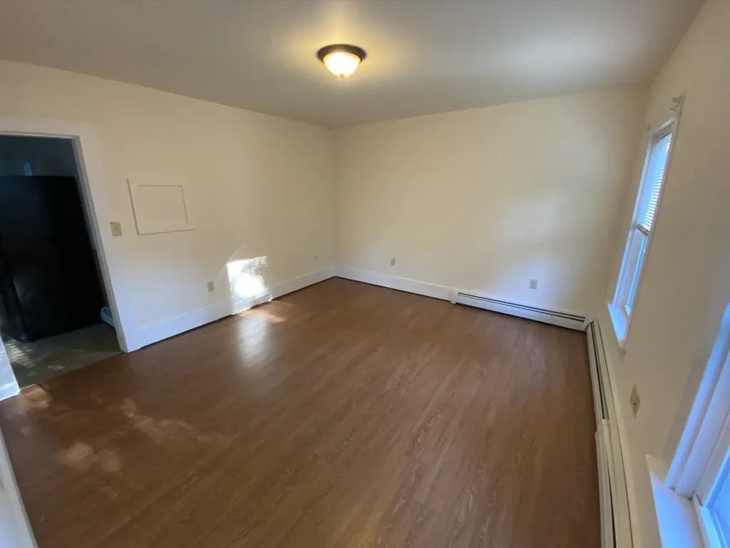 35 Winchester Court Keene NH 03431