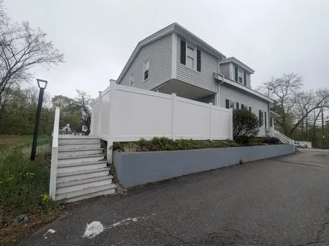 275 High Street Somersworth NH 03878