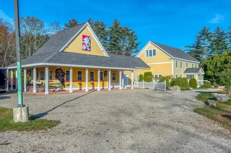 146 Calef Highway Barrington NH 03825
