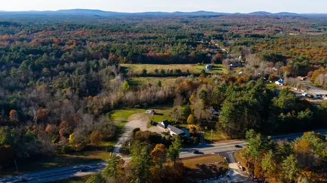 146 Calef Highway Barrington NH 03825