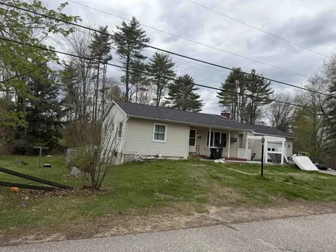 30 Hampshire Drive Franklin NH 03235