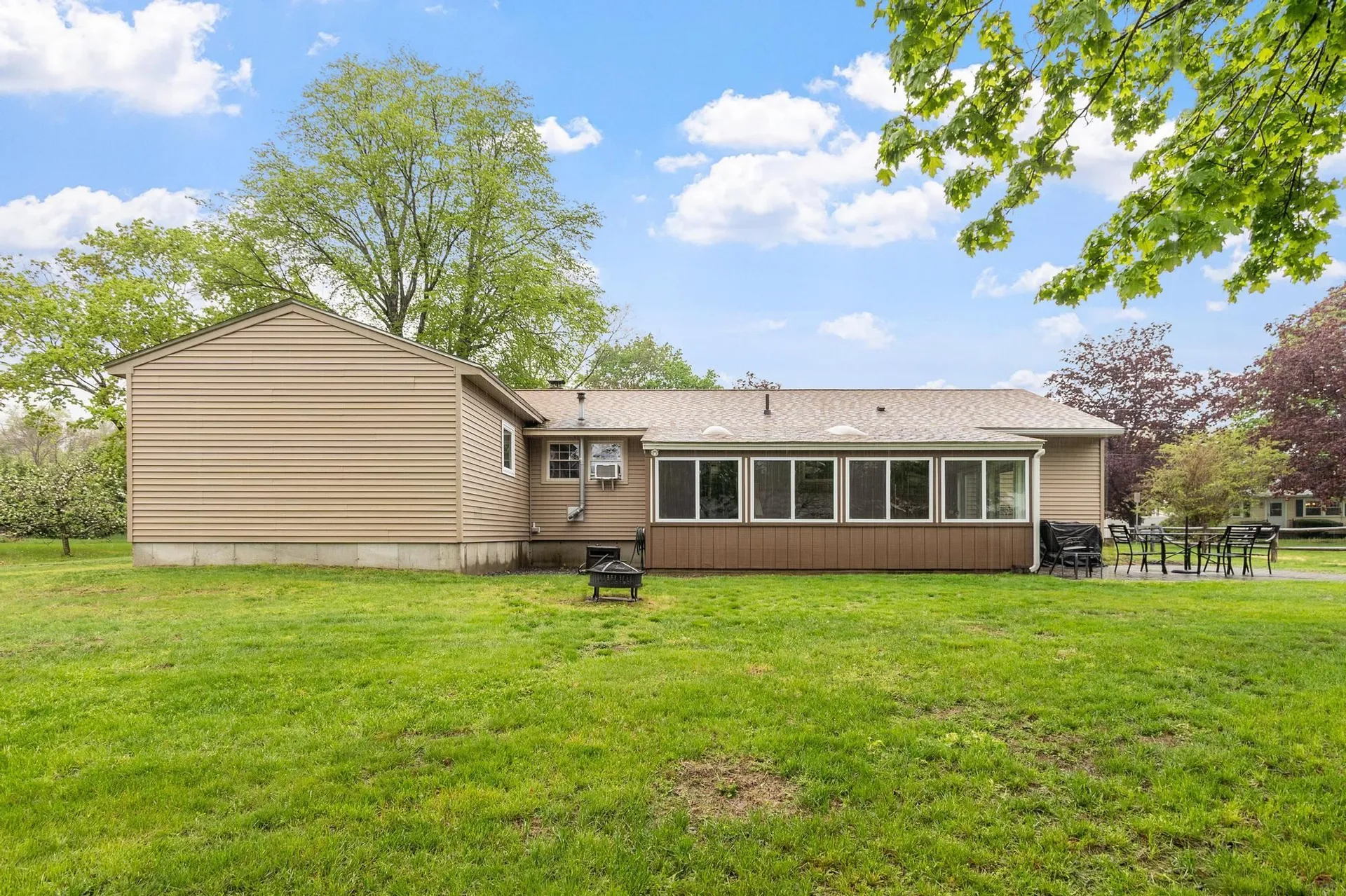 18 Iceland Circle Keene NH 03431