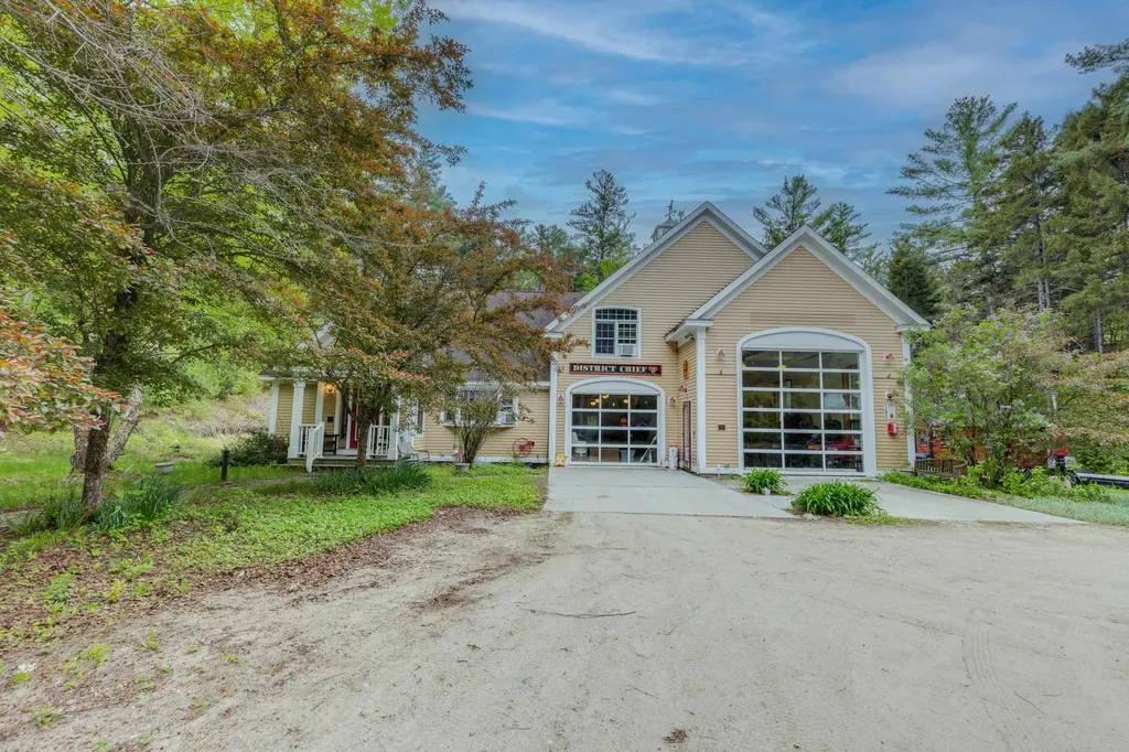 176 Amory Leland Drive Thornton NH 03285