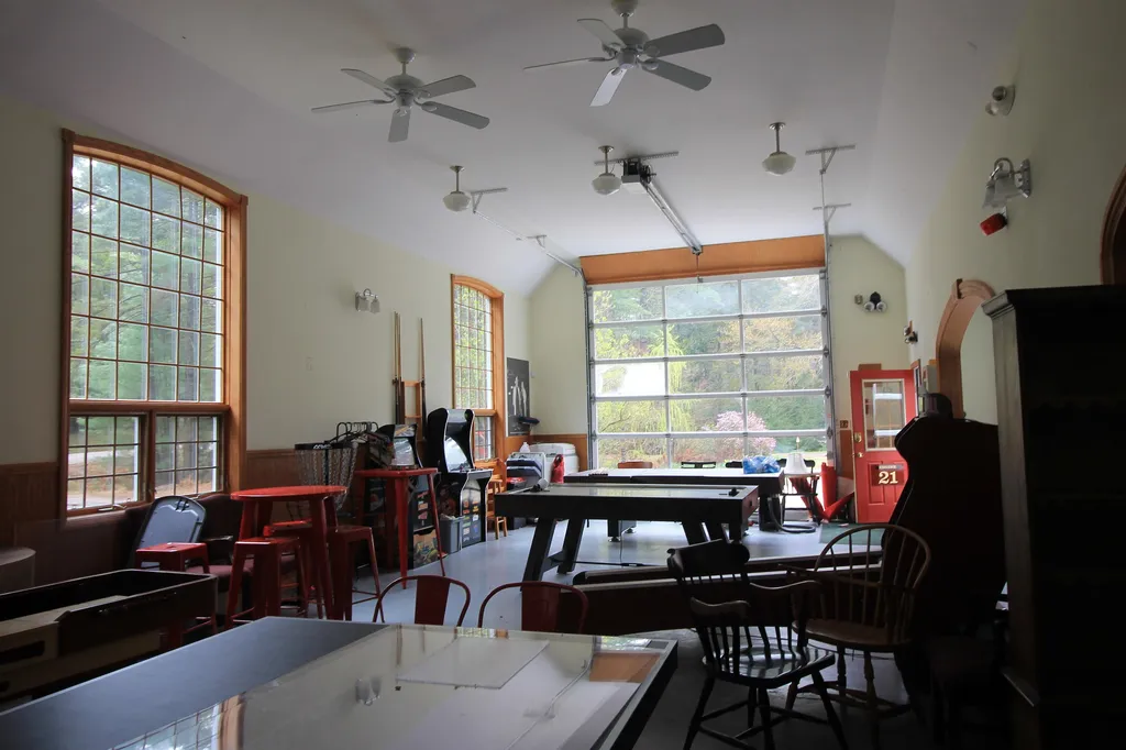 176 Amory Leland Drive Thornton NH 03285