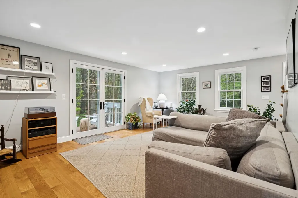 12 Hemlock Road Kensington NH 03833