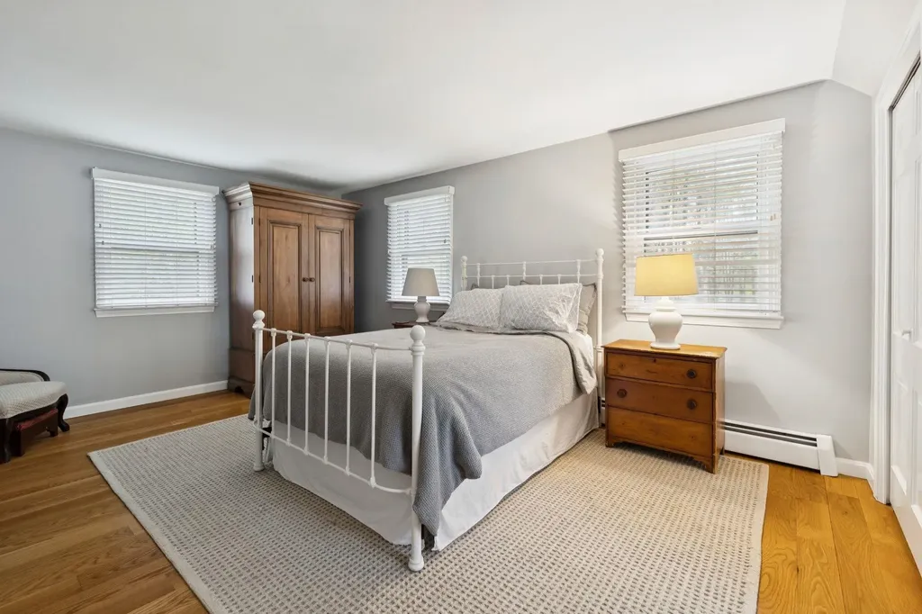 12 Hemlock Road Kensington NH 03833