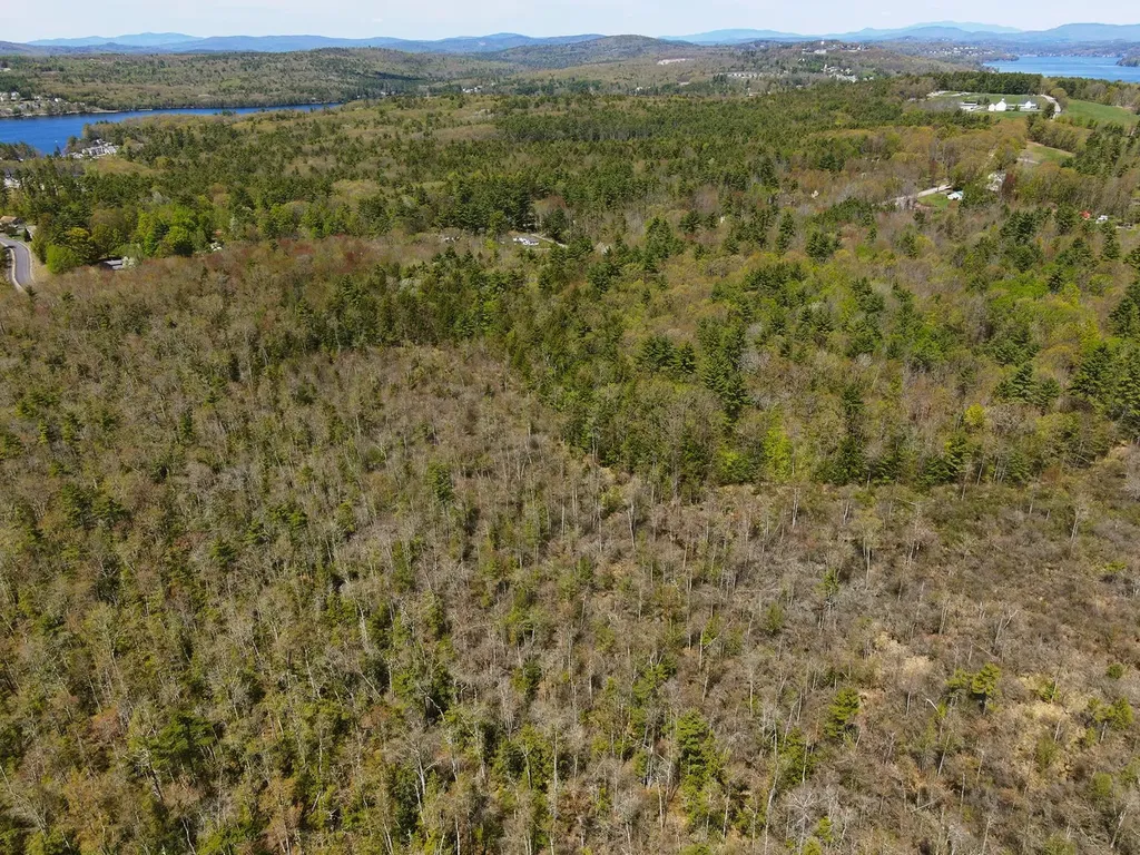 547 White Oaks Road Laconia NH 03246
