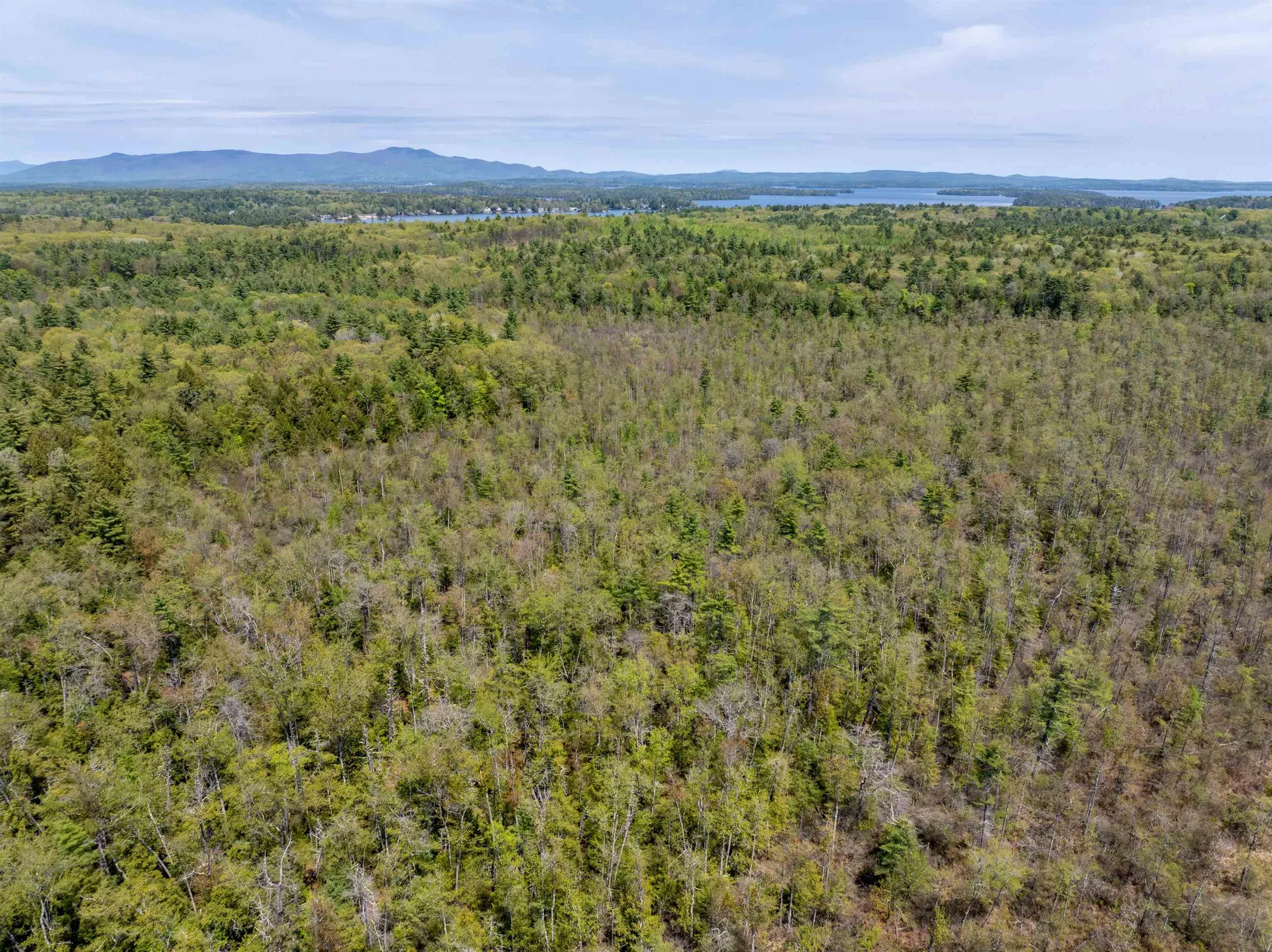 547 White Oaks Road Laconia NH 03246
