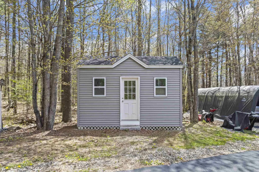 80 Maple Street Acton ME 04001-7622