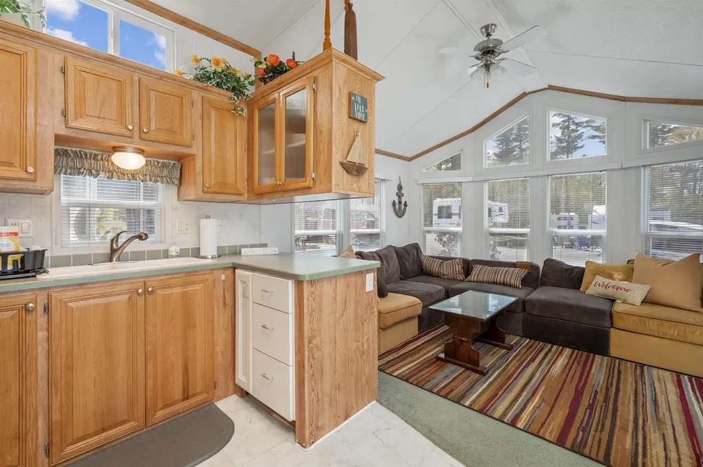 3 Claire Way Laconia NH 03246