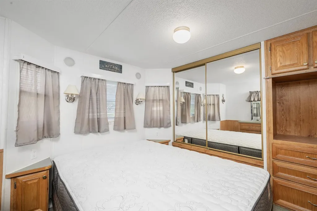 3 Claire Way Laconia NH 03246