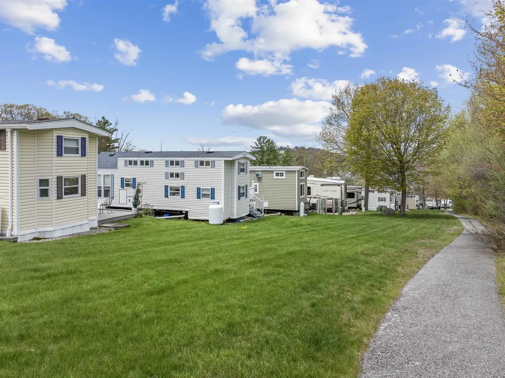 3 Claire Way Laconia NH 03246