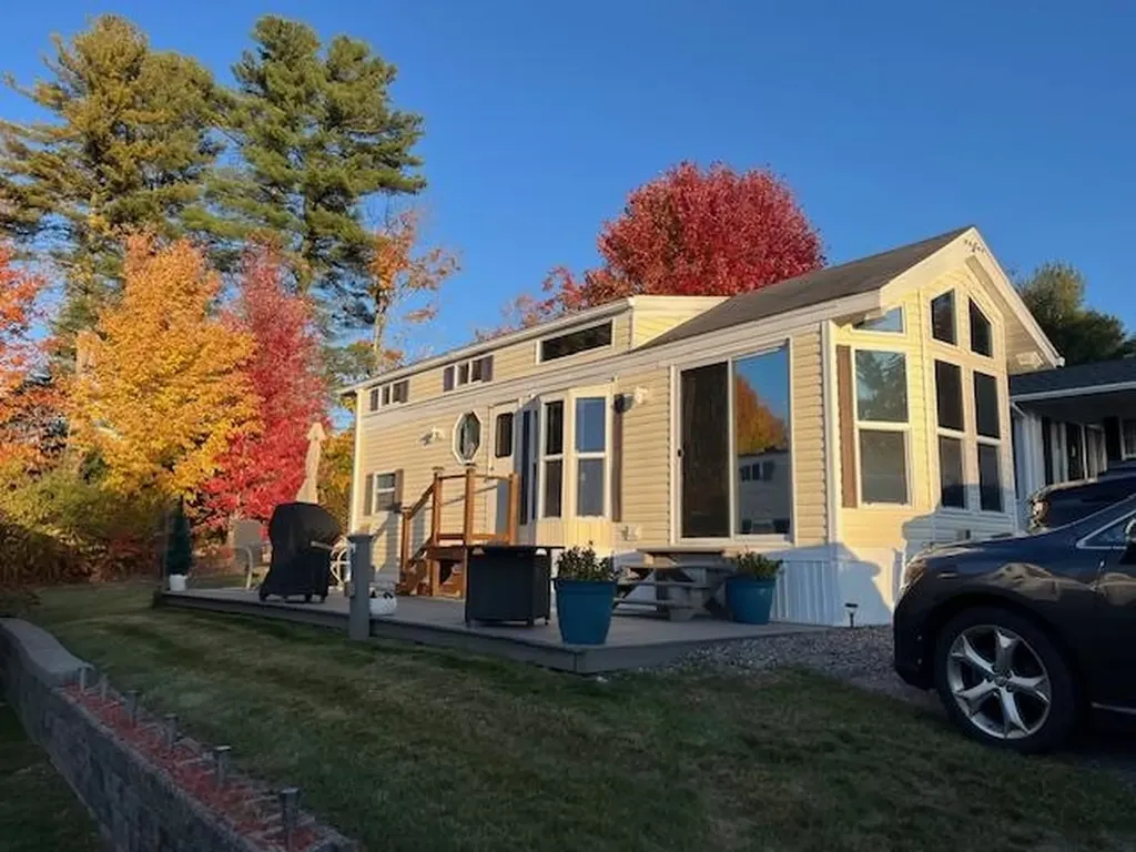 3 Claire Way Laconia NH 03246
