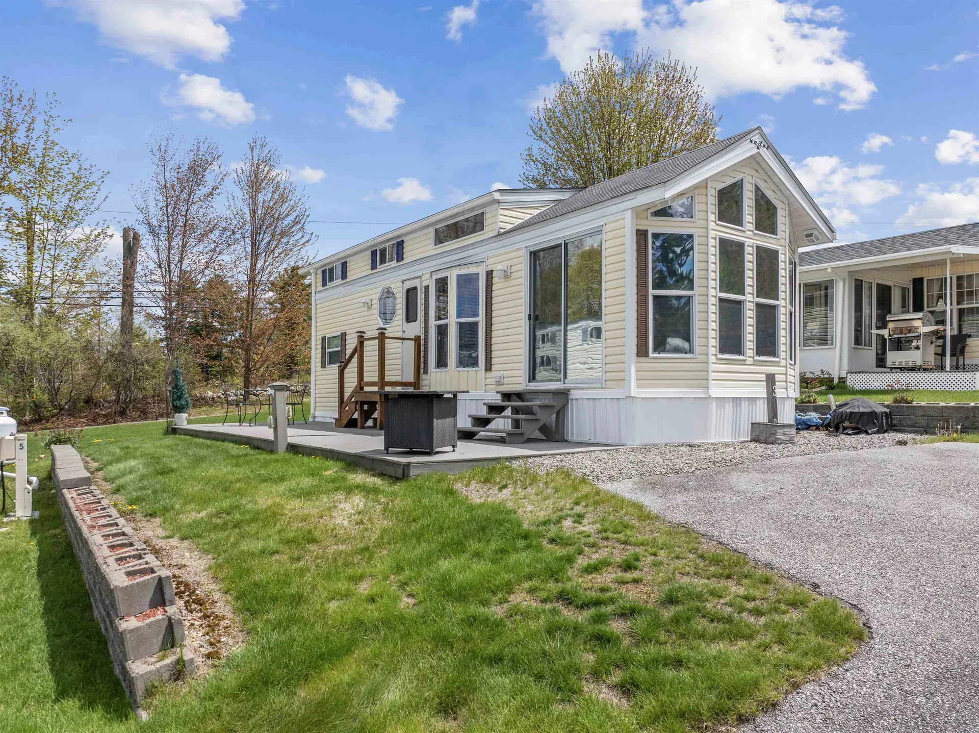 3 Claire Way Laconia NH 03246
