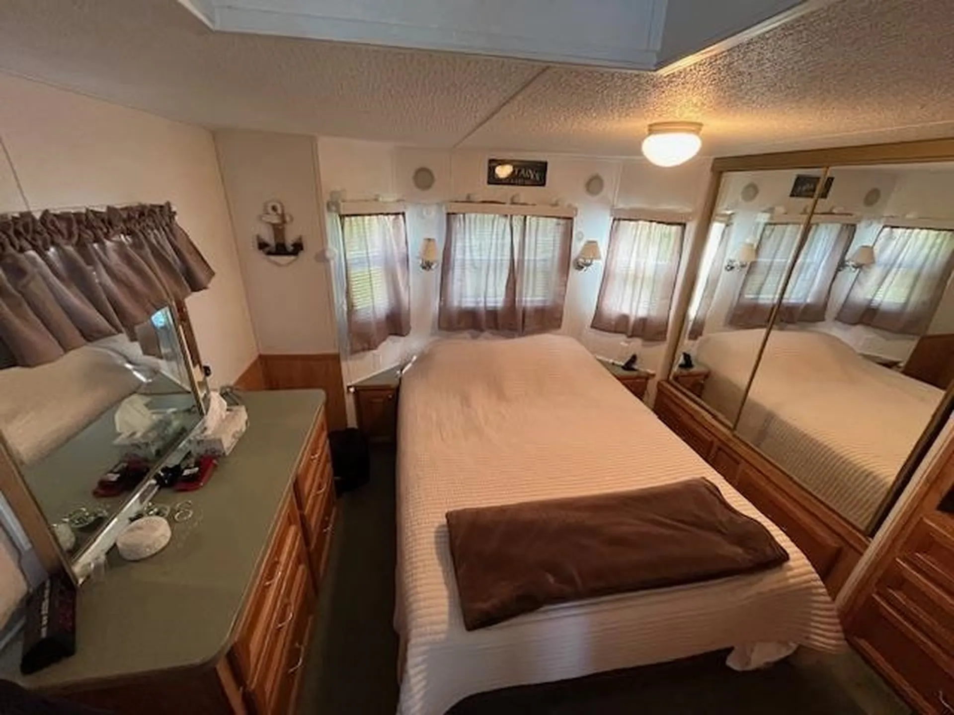 3 Claire Way Laconia NH 03246