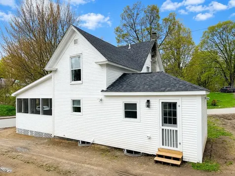92 Indian Point Street Newport City VT 05855
