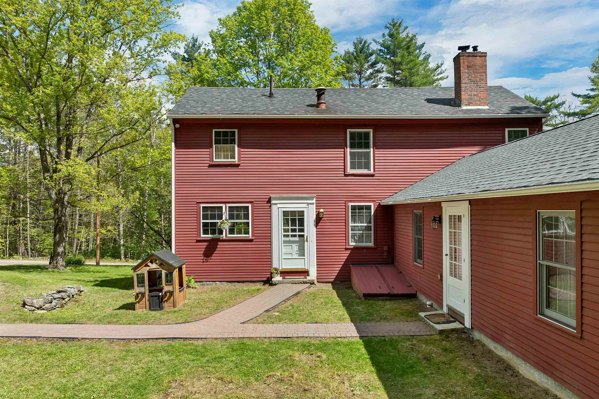 119 Gerrish Road Webster NH 03303-7828
