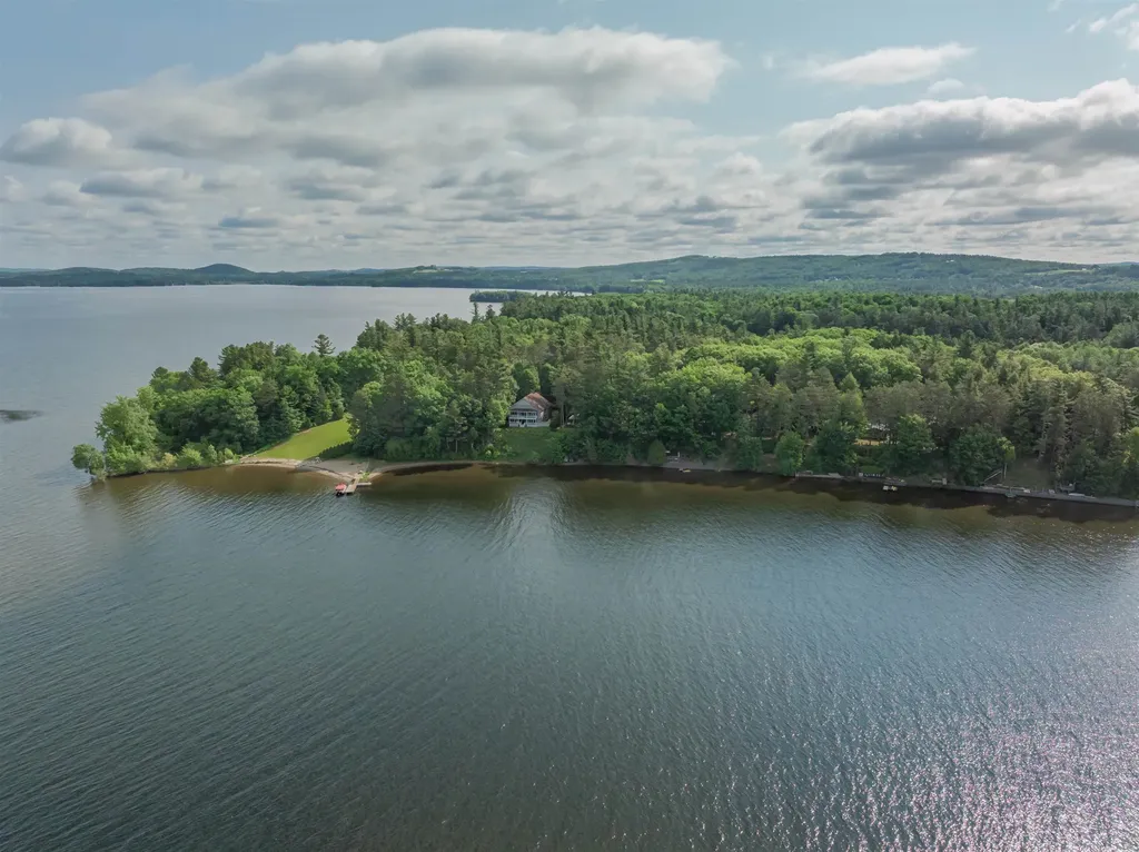 1413 Bluff Road Newport City VT 05855