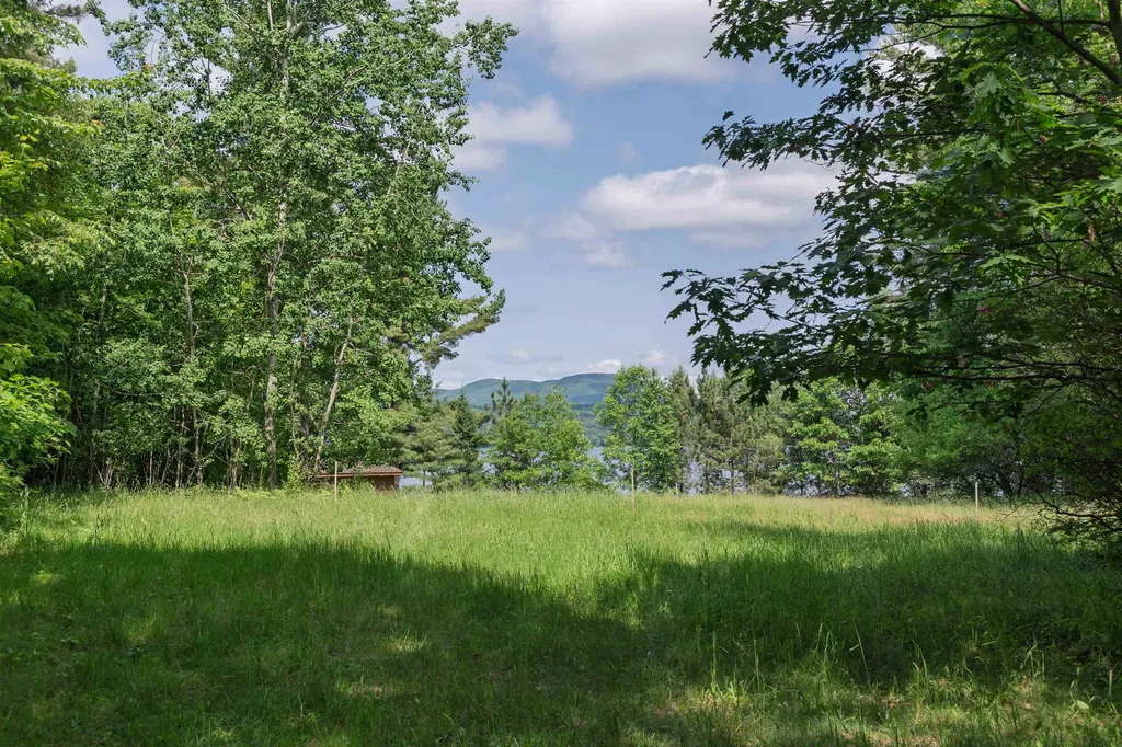 1413 Bluff Road Newport City VT 05855